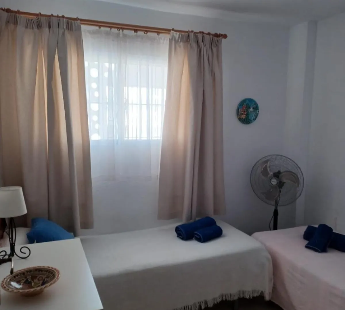 内尔哈Acapulco Playa 34 Menyber公寓 公寓 内尔哈